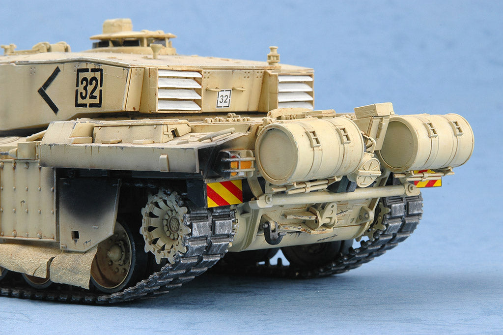 Trumpeter British Challenger 2 MBT 00323