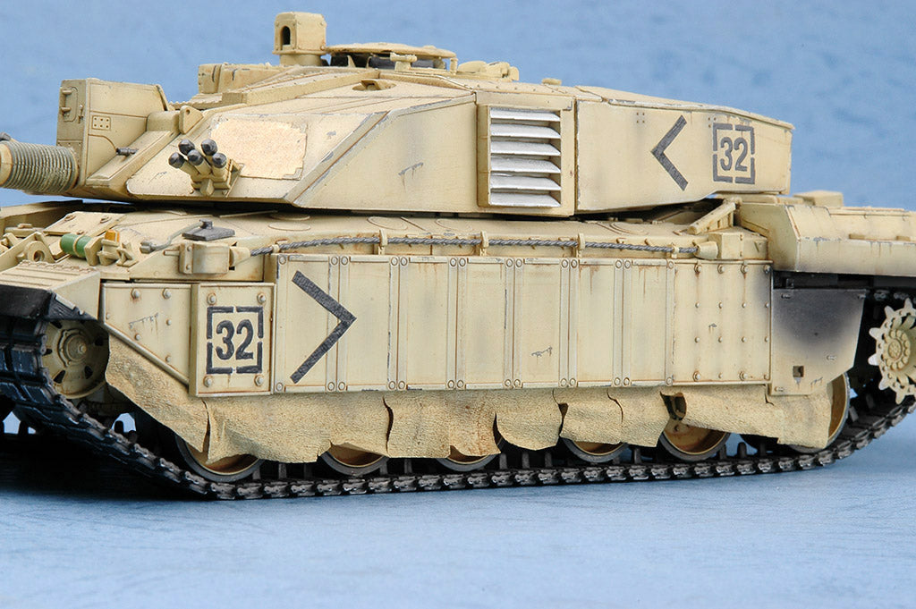 Trumpeter British Challenger 2 MBT 00323