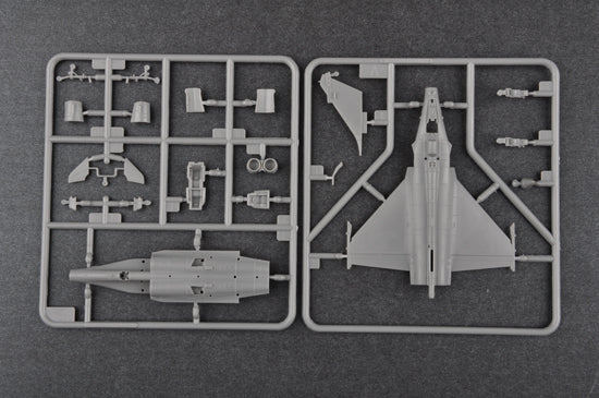 Trumpeter 03912 French Airforce Rafale C 1/144 Scale model kit