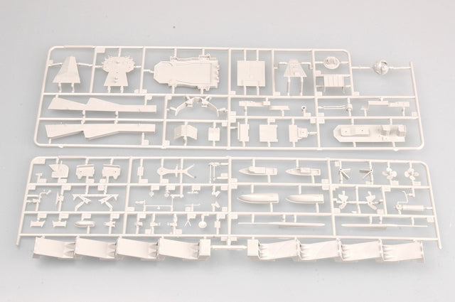 Trumpeter 04518 1/350 Scale Russian Navy Moskva