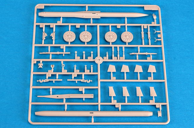 Trumpeter 00361 1/35 Scale Russian SAM-6 Anti-Aircraft Missile System