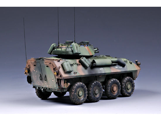 Trumpeter 1/35 Scale USMC LAV-25 PIRANHA Plastic Assembly Model Kit 00349