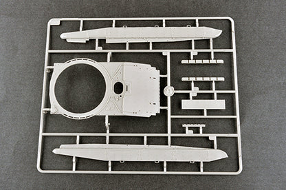 Trumpeter 09548 Russian T-72A Main Battle Tank MBT 1:35 Scale model kit
