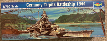 Trumpeter Germany Battleship Tirpitz 1944 05712