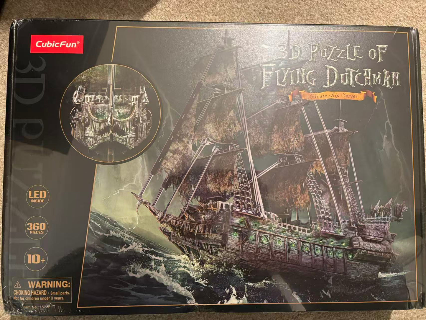 CubicFun 3D Puzzles Pirate Ship Flying Dutchman Luxury version with LED